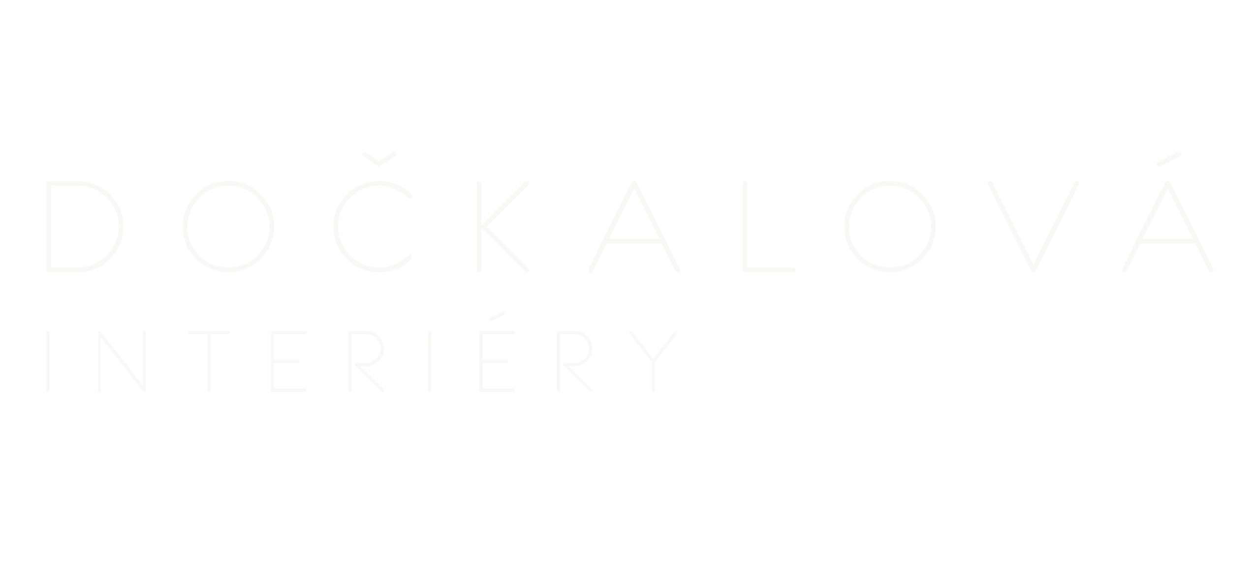 Moderní, světlá, minimalistická koupelna v secesním bytě s vysokými stropy